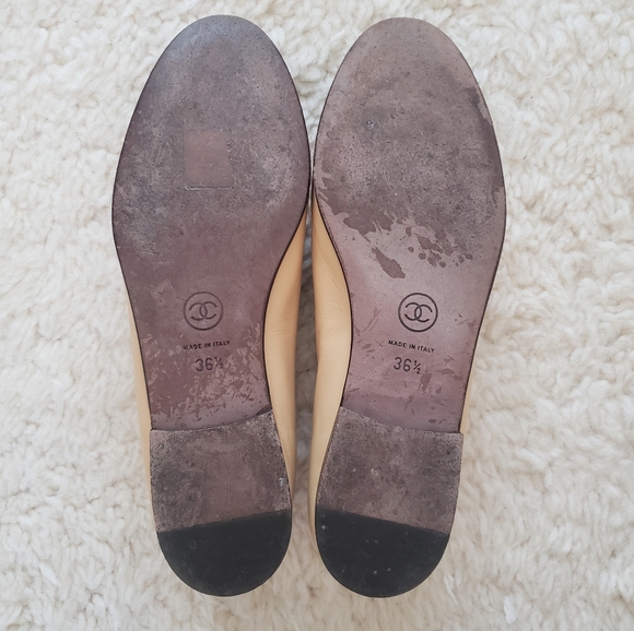Chanel CC Cap-Toe Leather Ballet Flats - Picture 5 of 6